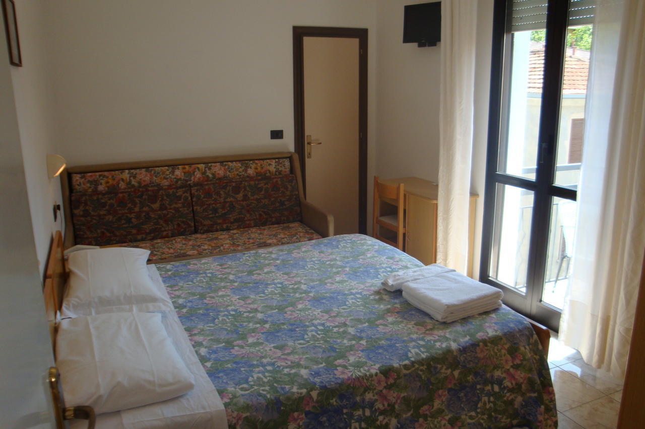 Hotel Vela Azzurra Rimini Room photo